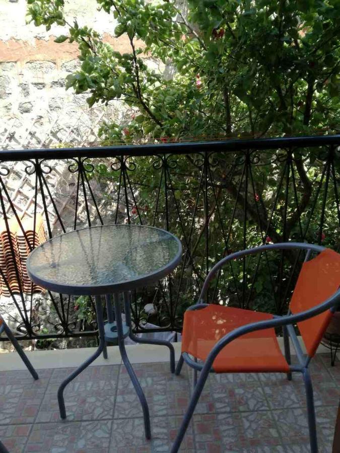 Μαχη Ενοικιαζόμενα Δωμάτια Mythimna Exterior foto